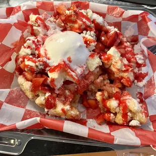 Strawberry cheesecake