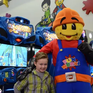 Two fans of the game H2Overdrive. Funworks continuously adds New Games to its Arcades.