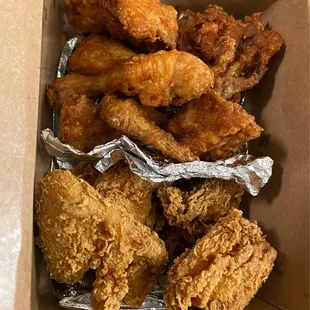 Chicken chicken Furai chicken!! Drum stick is missing(in my tummy before taken this picture cuz couldn't wait to eat)