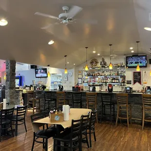 Inside decoration and drink counter bar.