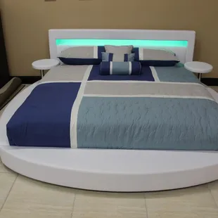 No Credit Required, Financing Available at Furniture Fashions! Free Delivery &amp; Low Weekly Payments. 3500 S Maryland Pkwy #171 - Call 702.897