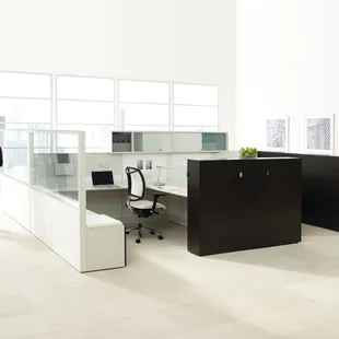 Teknion Leverage Workstations
