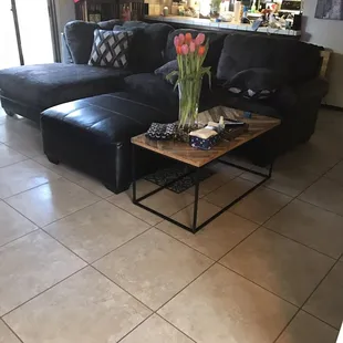 I met John,Sam &amp;Jim! &amp; their dad.Awesome! I love all their Merchandise.Good customer services. Also, got my sofa delivered the same day.