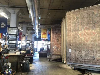 Lexington Furniture & Oriental Rugs Gallery