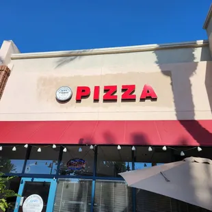 The front of the restaurant.