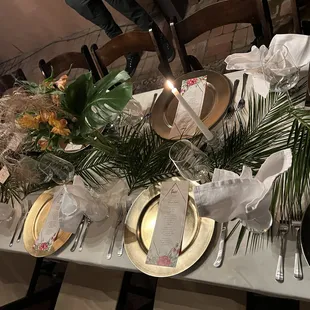 Beautiful dinner setting - this was a spectacular evening.