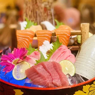sushi, sushi and sashimi, sashimi, food