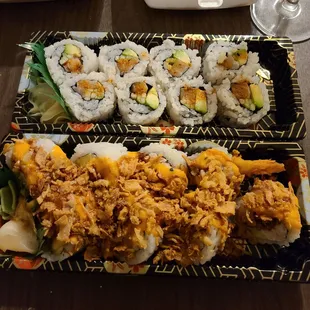 Yellowtail roll &amp; crunch roll