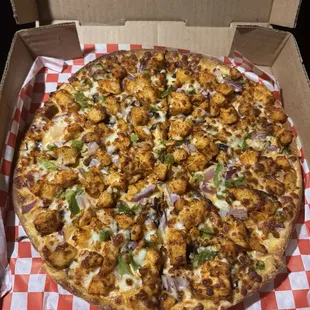 Small Chicken Tikka Masala pizza