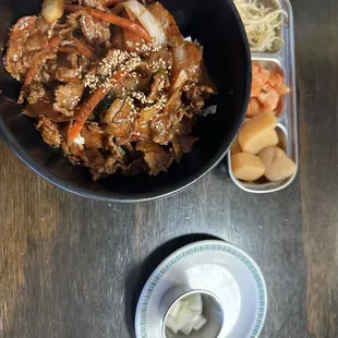 Beef Bulgogi bowl Spicy Lv 6  Soy Garlic wings
