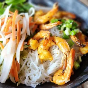 Bun with grilled shrimp