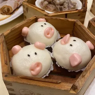 Cutie Pork Buns