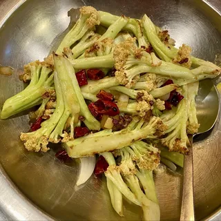 Organic Cauliflower with Flaming Pot