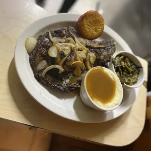Rib-Eye Bone-In Smothered with mushrooms and onions