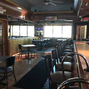 Dining/Bar area just opened 12pm