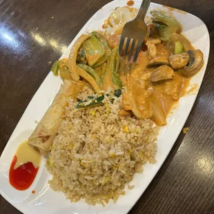 Curry chicken fried rice