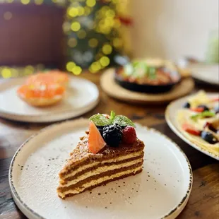 Medovik (Honeycake)