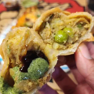 I side of these wonderful triangles. With the homemade chutneys. Cilantro and tamarind.