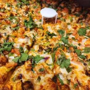 Curry chicken pizza