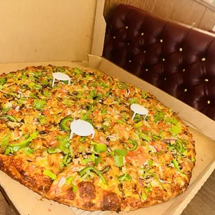 Chicken tikka pizza