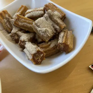 Mini Churros (16 pcs)