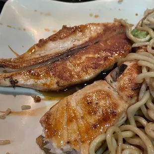 Overcooked salmon, one piece was even part of the tail.