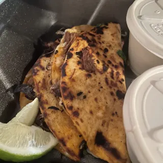 Quesadilla de Birria