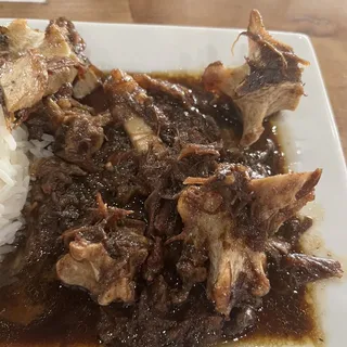 Rice Caribbean Oxtails