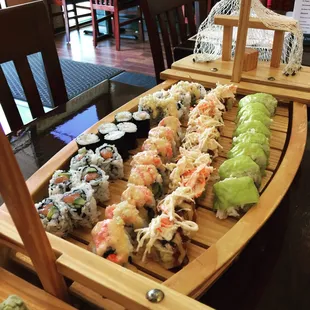 food, sashimi, sushi, sushi and sashimi