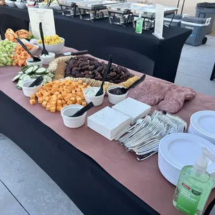 Catering
Charcuterie Board