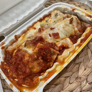 Lasagna with Meat Sauce