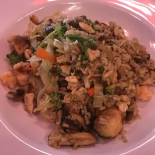 Mixed fried rice with mushrooms
