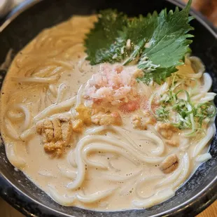 Crab and uni udon