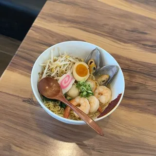 Seafood Shio Ramen