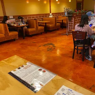 Restaurant is empty!