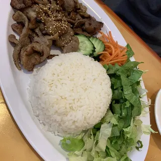 Grilled Beef (bulgogi) Rice Dish