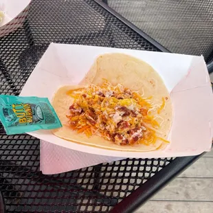 Bacon, Egg, &amp; Cheese Taco