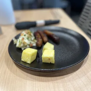 Starting at the breakfast buffet