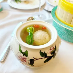 Braised Shizitou Meatball Soup