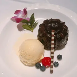 Molten Chocolate Cake a la Mode