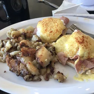Eggs Benedict