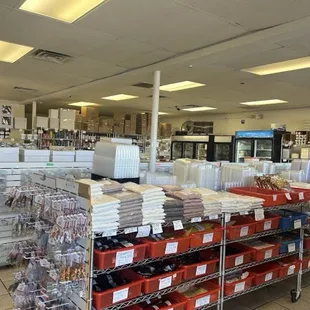 Cake mixes, fillings, molds