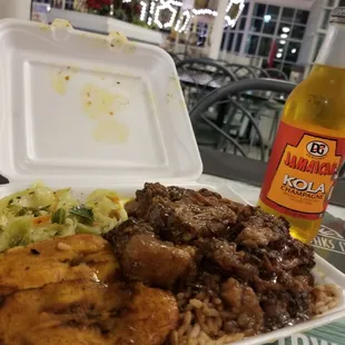 Succulent Oxtail mnm nom nom