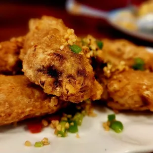 Salt and pepper chicken wings