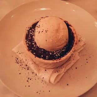 Chocolate soufflé cake