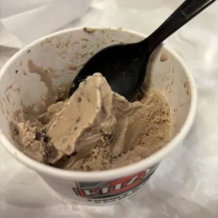 Peanut butter cup ice cream