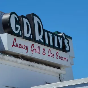 a sign for a restaurant