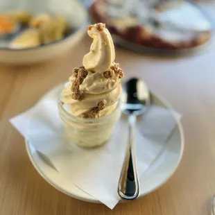  a dessert in a jar