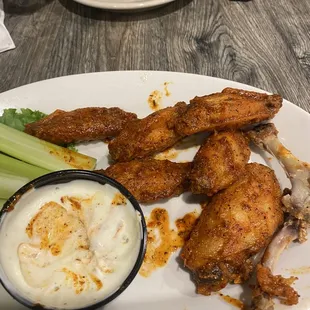 Wings (hot)