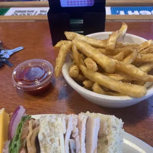 Great fries, mediocre turkey club